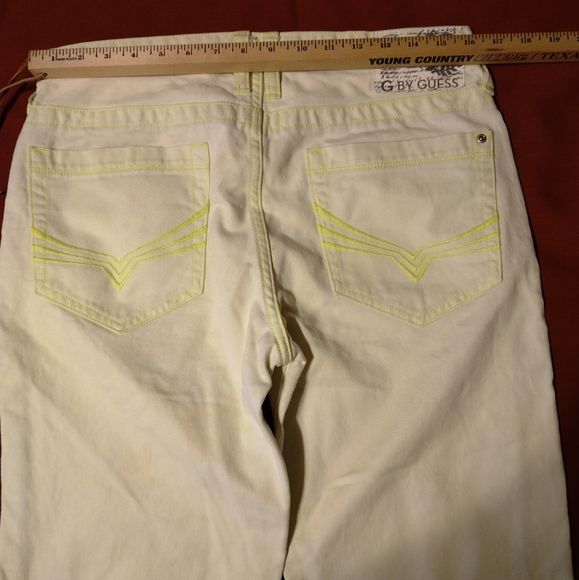 Short - Picture 3 of 6